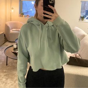 Urban outfitters green cropped sweatshirt